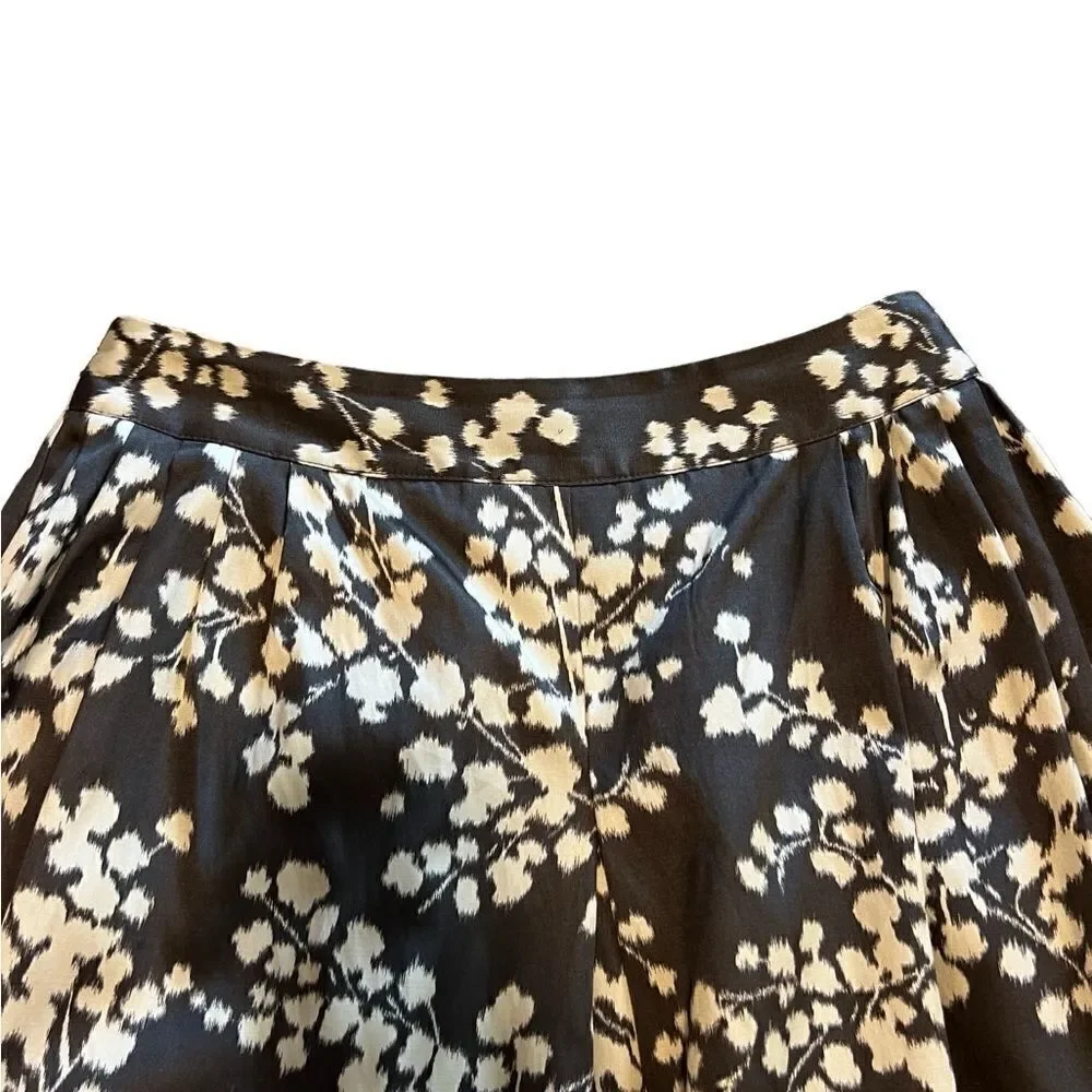 Moulinette Soeurs Grey and White Skirt. Size 2. Great Condition!!